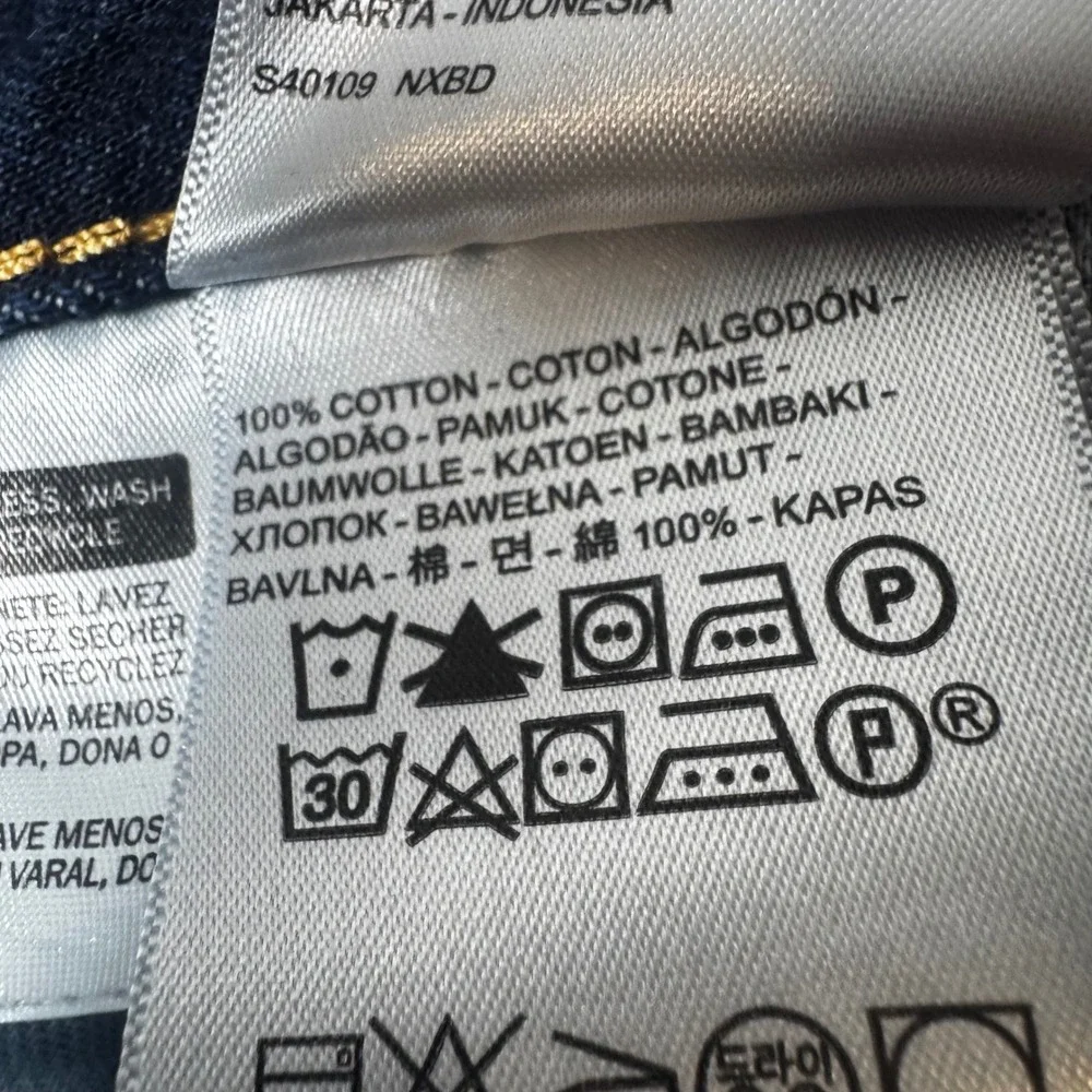 Levis 505 Regular Fit Jeans Mens 36x30 Indigo Blue Straight Leg Denim Pants